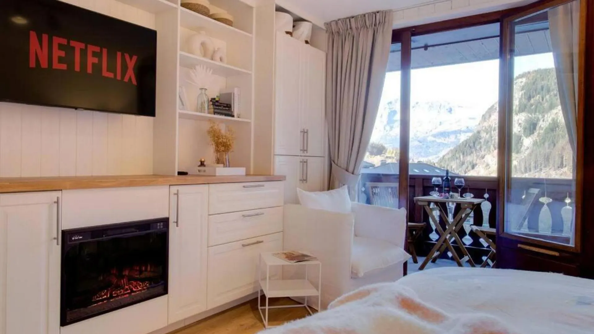 Apartment Studio With View, 100M To Slopes And Near Chamonix Les Houches